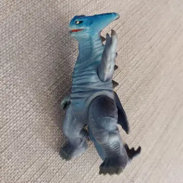 울트라맨 시리즈 반쯤 웃는 괴수 괴수 피규어 소프트 비닐