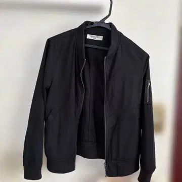 NATURAL BEAUTY BASIC MA-1 자켓 M 사이즈 블랙