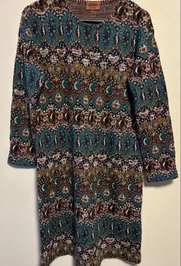 고품질 MISSONI 울트라 웜 니트 원피스 루즈한 사이즈 라운드넥