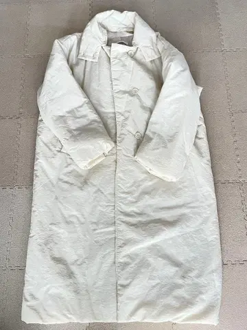 AUNT MARIE'S 화이트 롱 코트 프리 사이즈