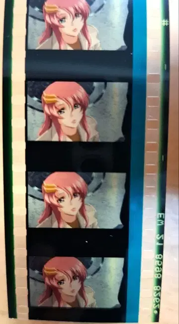 건담 SEEDFREEDOM 입장자 특전 필름