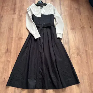 새상품 그랜터블 정가 2만 4000엔 롱 원피스 스콧 클럽