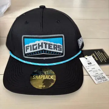 FIGHTERS 스냅백 캡 블랙