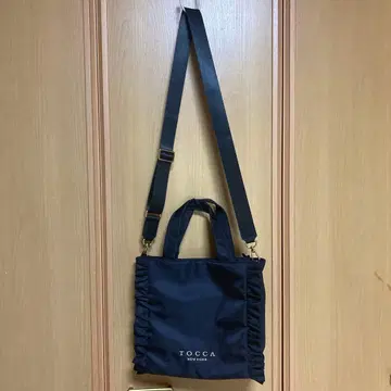 TOCCA 블랙 WAVES 미니 토트백