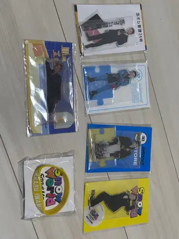 SnowMan 이와모토 테루 아크릴 스탠드 5개 세트, 러버 밴드