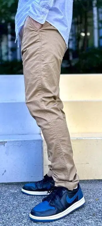 BEAMS 스트레치 테이퍼드 치노 팬츠 차콜 M 사이즈 상태 좋음