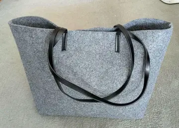 ZARA 그레이 펠트 토트백