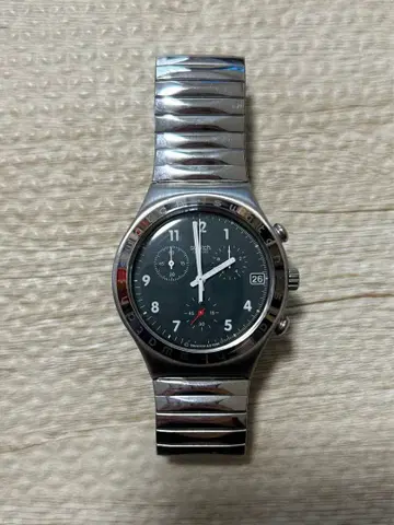 swatch 84 크로노그래프 데이트