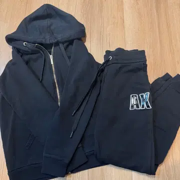 ARMANI EXCHANGE 셋업 [ M ]