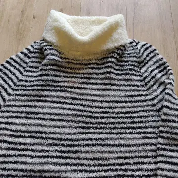 택 포함 ANREALAGE 터틀넥 니트 알파카 혼방 파일