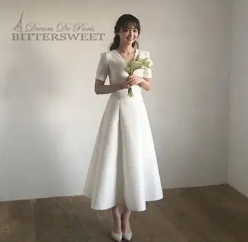 화이트 A라인 웨딩 드레스