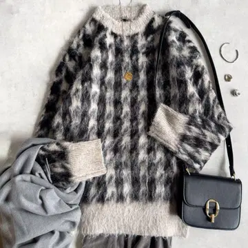 택 포함 새상품 미라 오웬 하운드투스 알파카 혼방 샤기 니트 풀오버