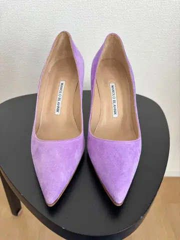 마놀로 블라닉 스웨이드 펌프스 하이힐 BTS 아미 컬러 37.5cm