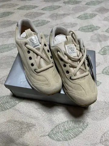 MOONSTAR 베이지 스웨이드 스니커즈 택 포함 새상품