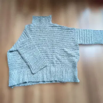 그레이 니트 스웨터 M 사이즈