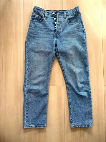 새상품급 리바이스 501 스트레이트 데님