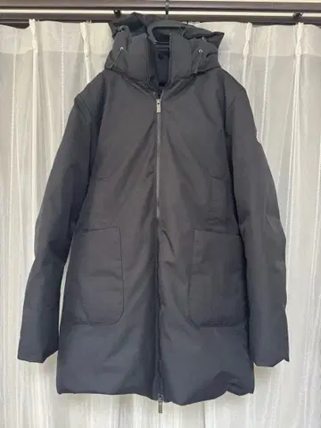 PYRENEX 피레네 다운 BLOW 브로우S 블랙 코트