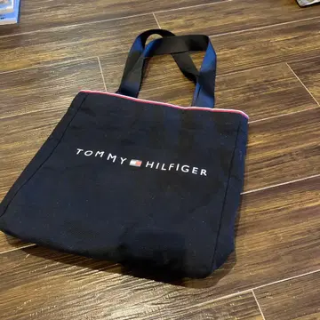 TOMMY HILFIGER 토트백 블랙