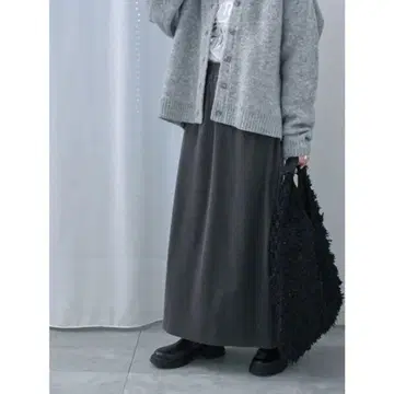 사만다 모스모스 블루 [ 흡습 발열 ] 컷 콜 타이트 스커트 그레이