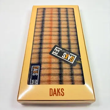 새상품급 미사용 DAKS 하우스 체크 머플러 울 100% 캐시미어 함유