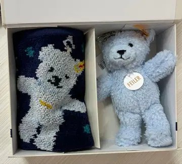 페이 x Steiff 콜라보 손수건 키링 세트