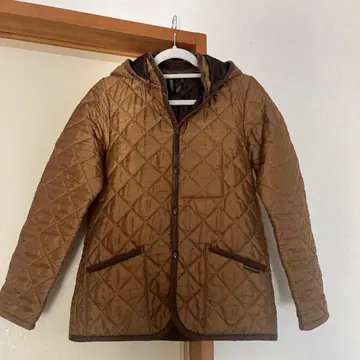 LAVENHAM 브라운 퀼팅 자켓 후드 부착 38