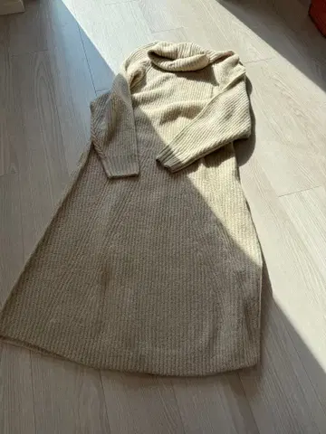 [ 미사용 새상품 ] wtw 니트 원피스