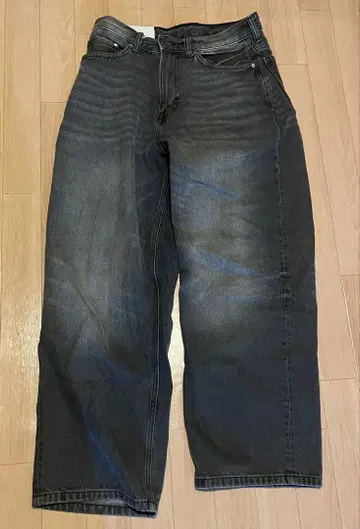 H&M BAGGY 다크 그레이 데님 팬츠