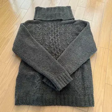 Emsexcite 카키 터틀넥 스웨터