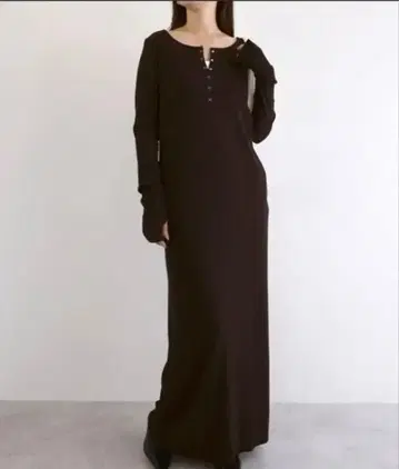andme 셀프컷 리브 헨리넥 긴팔 원피스