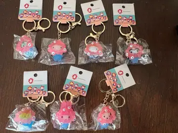 미야쿠미야쿠 산리오 콜라보 클리어 ver. 키링