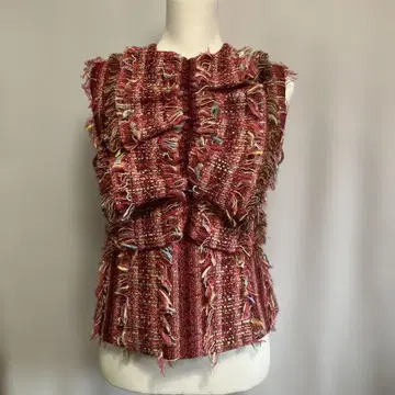 [ 새상품급 ] Adonisis 프린지 부착 빨간색 계열 트위드 베스트