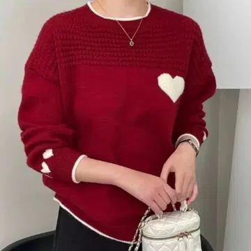 하트 포인트 니트 스웨터 빨간색