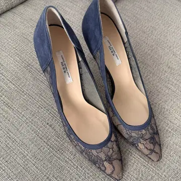 컨디션 최상 Seven Twelve Thirty 스틸레토 핑힐