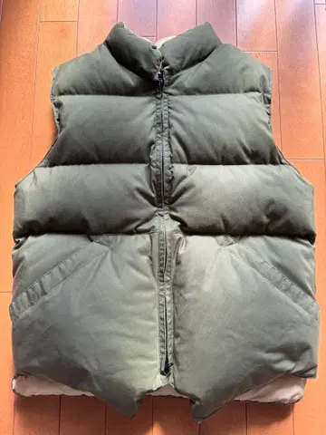 Crescent Down Works 올리브 그린 다운 베스트 M