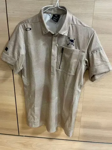 Oakley 기하학 패턴 골프 피케 셔츠 M