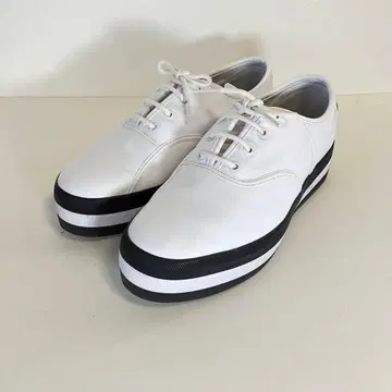 극미품 LACOSTE 라코스테 가죽 통굽 25cm