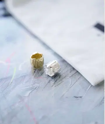 [ el +1 ] Nuance EarCuff