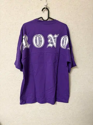 CRONOS 퍼플 오버 사이즈 T셔츠