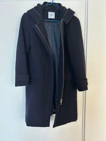 TONAL 네이비 울 코트 후드 부착