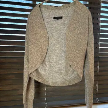 DUAL VIEW 그레이 가디건 사이즈 40