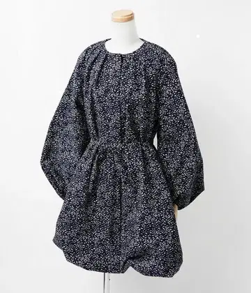 COEL 오리지널 자카드 미니 원피스 올 패턴 벨트 포함 네이비