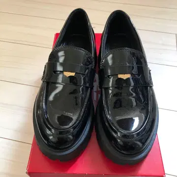 ZARA 블랙 로퍼 36