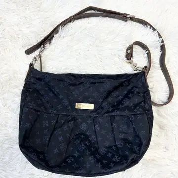 russet 블랙 숄더백