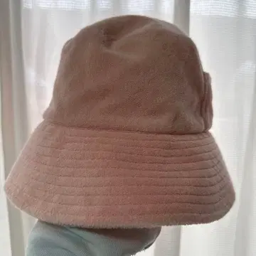 Lack of Color 플리스 소재 핑크 버킷 햇