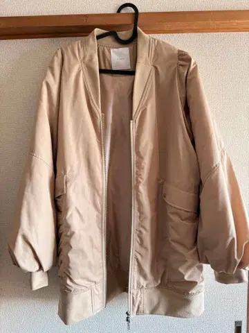 willfully 베이지 MA-1 자켓