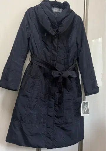 택 포함 프랑코 페라로 다운 코트 숄카라 A라인 벨티드