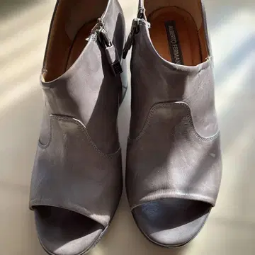 알베르토 페르마니 샌들 37