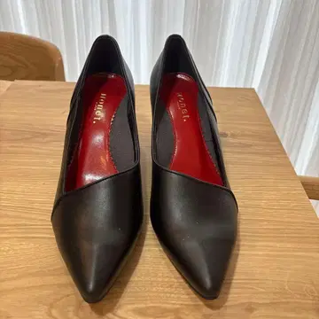 미사용 새상품 monet 펌프스