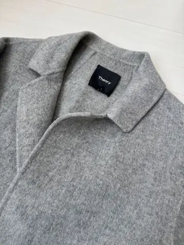 새상품급 Theory 캐시미어 혼방 그레이 체스터 코트 S 사이즈